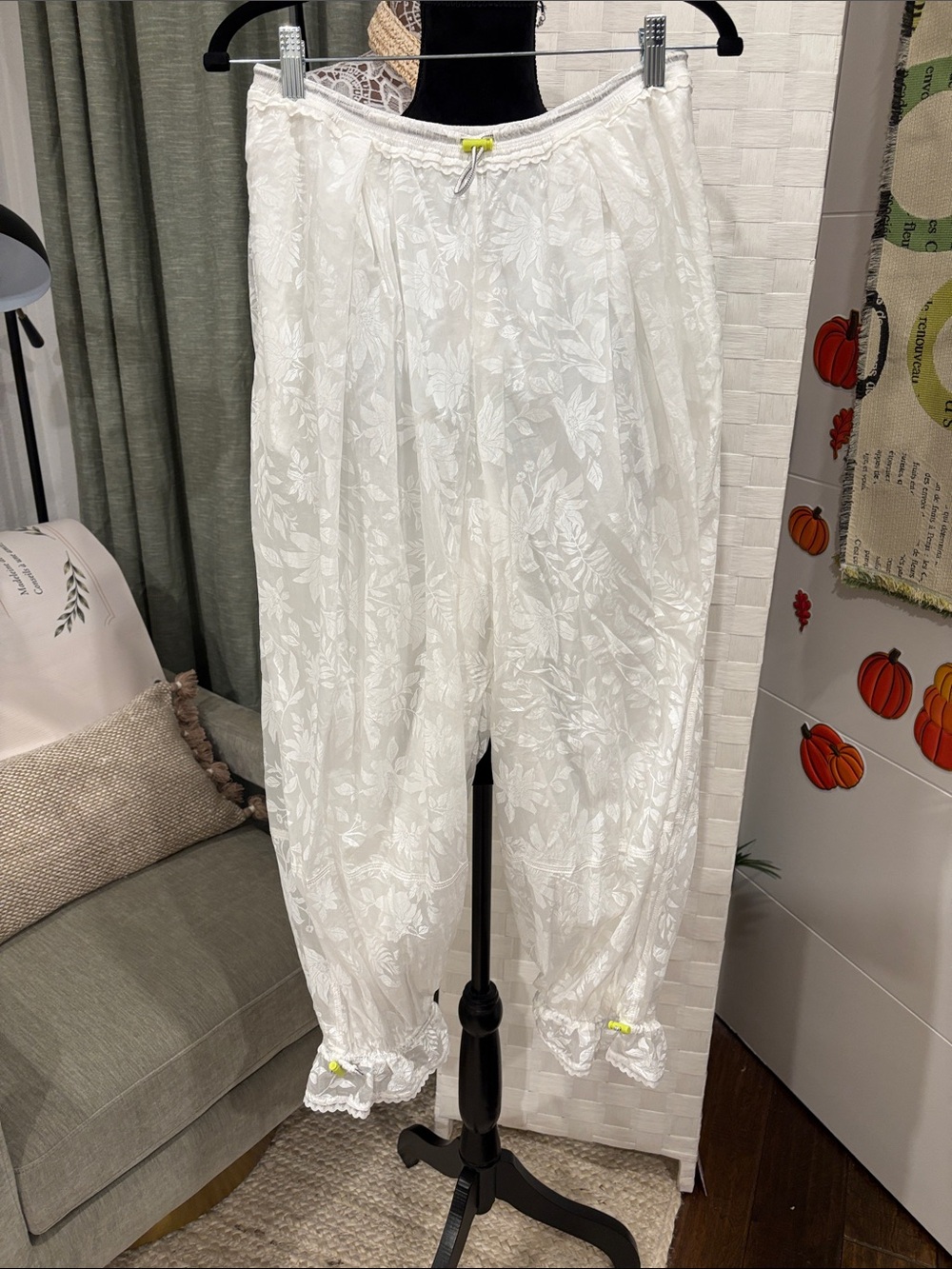 Anthropologie Daily Practice Women's White Floral Lace Cotton Harem Pants